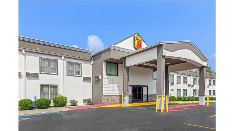 Super 8 by Wyndham Athens in Athens, Alabama, United States