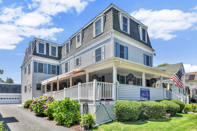 Tandem Bike Inn in Belmar, New Jersey, United States