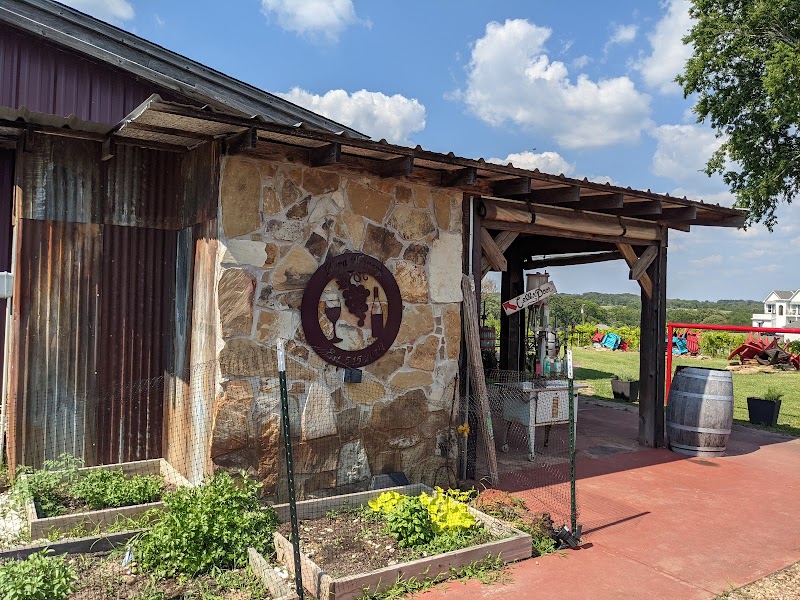 Tara Vineyard & Winery in Athens, Texas, United States