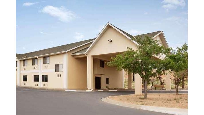 Travelodge by Wyndham Belen in Belen, New Mexico, United States