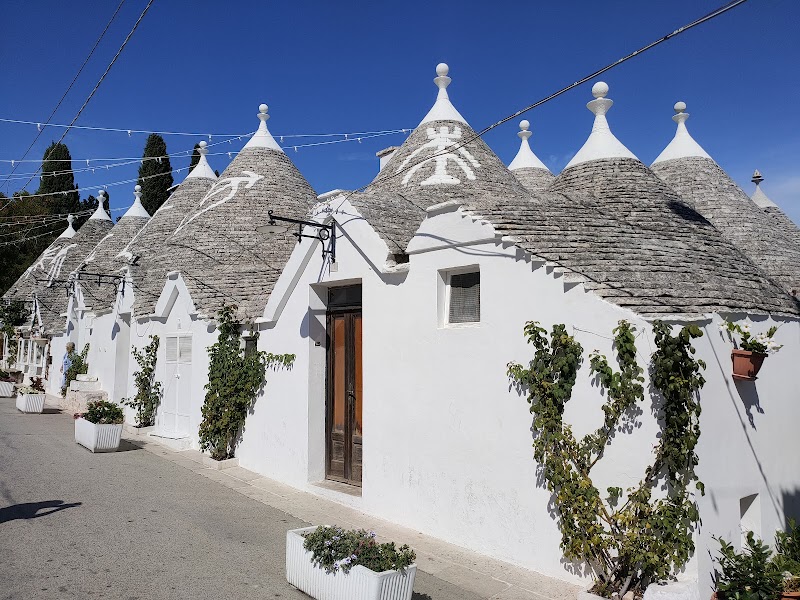 Trulli Sereni in Alberobello, Italy
