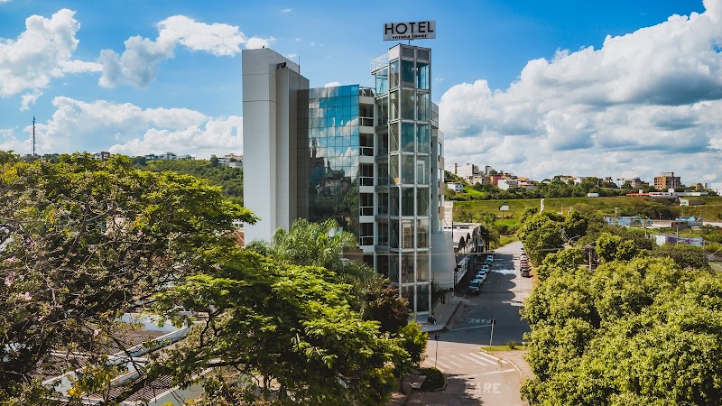 Verona Tower Hotel in Divinopolis, Brazil