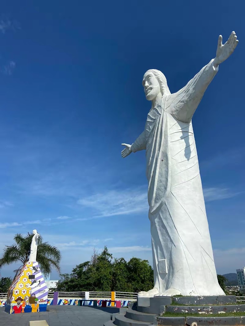 Vila Alaide Praia Hotel in Barra Velha, Brazil