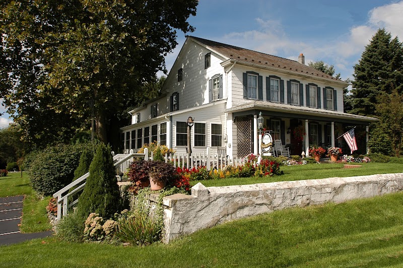 1825 Inn Bed and Breakfast in Campbelltown, Pennsylvania, United States