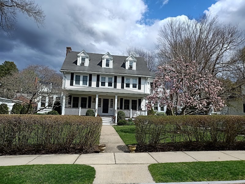 A Village B&B in Newton, Massachusetts, United States