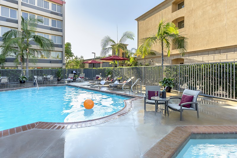 ALO Hotel by Ayres in Orange, California, United States