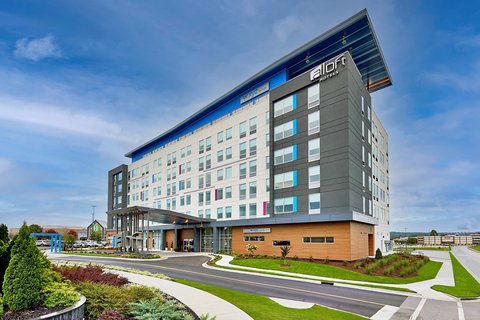 Aloft Chattanooga Hamilton Place in Chattanooga, Tennessee, United States