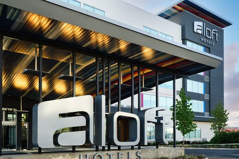 Aloft Knoxville West in Knoxville, Tennessee, United States