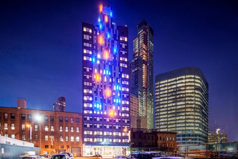 Aloft Long Island City in Queens, New York, United States