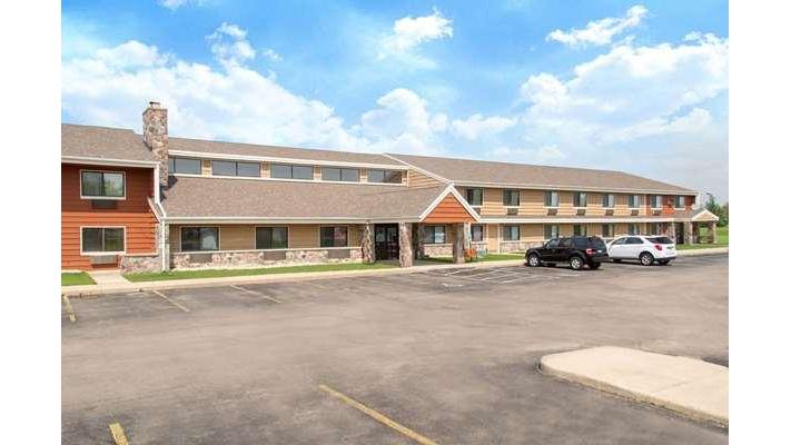 AmericInn by Wyndham Elkhorn Near Lake Geneva in Elkhorn, Wisconsin, United States