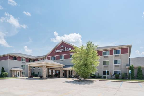 AmericInn by Wyndham Newton in Newton, Iowa, United States