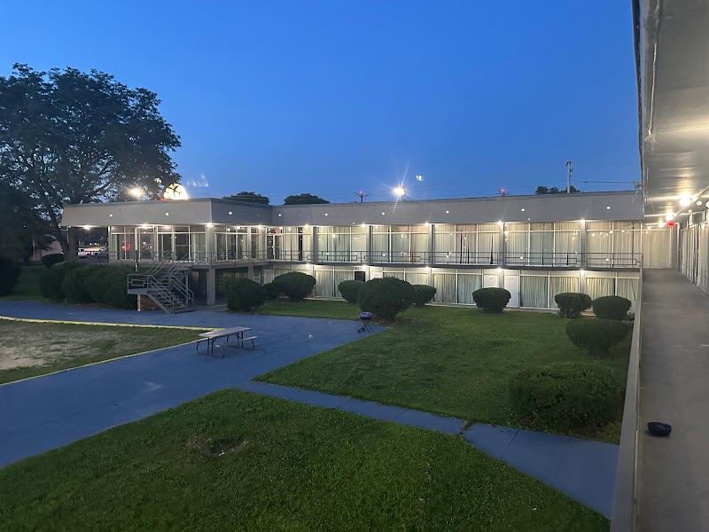 Americas Best Value Inn Belvidere Rockford in Belvidere, Illinois, United States