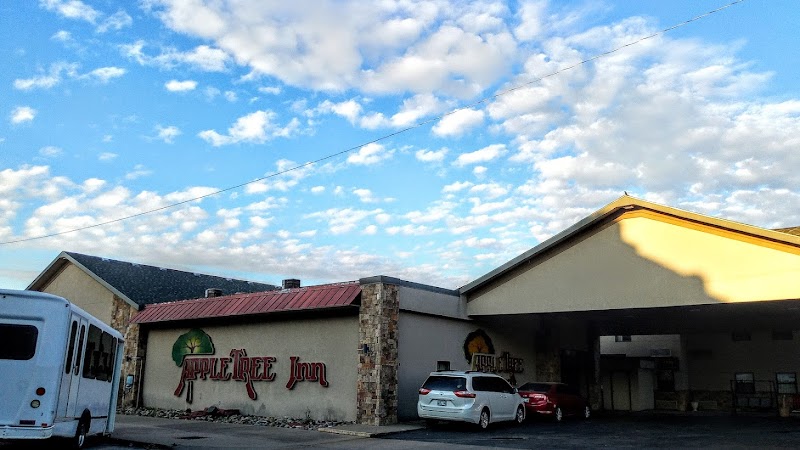 Apple Tree Inn in Independence, Kansas, United States