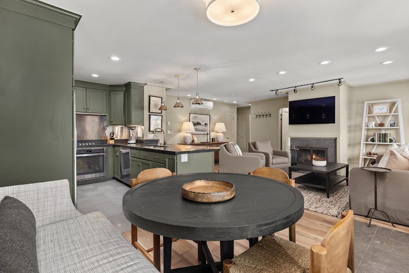 Aspen Silverglo in Aspen, Colorado, United States