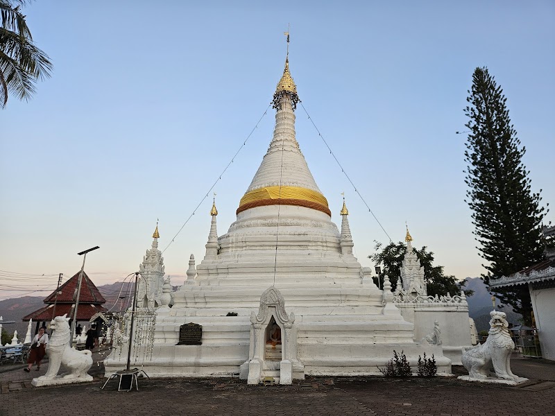 Baan Rom Mai Resort in Mae Hong Son, Thailand