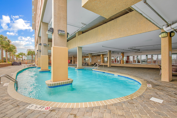 Bahama Sands Luxury Condominiums in North Myrtle Beach, South Carolina, United States