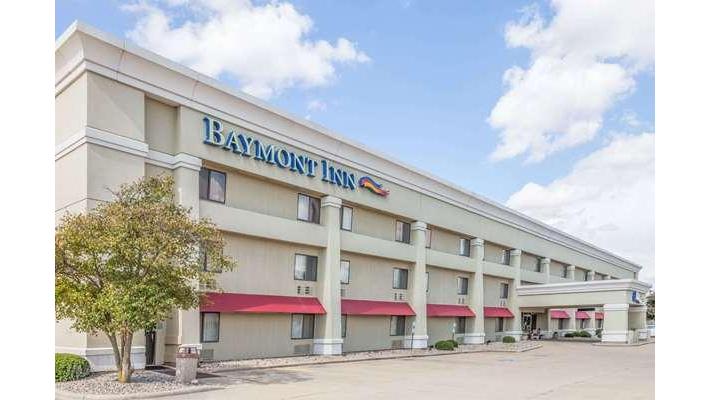 Baymont by Wyndham Champaign in Champaign, Illinois, United States
