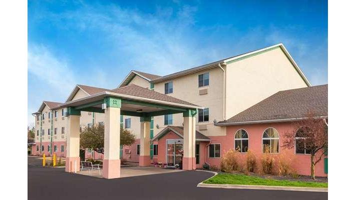 Baymont by Wyndham Galesburg in Galesburg, Illinois, United States