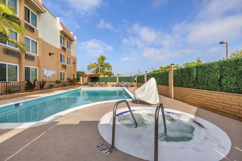 Baymont by Wyndham LAX/Lawndale in Lawndale, California, United States