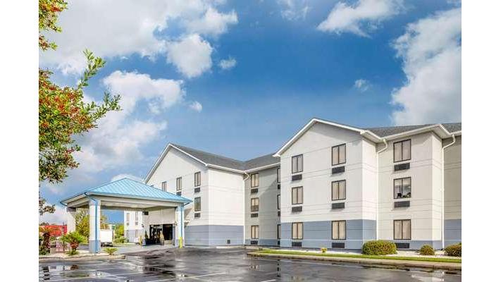 Baymont by Wyndham Pooler/Savannah in Pooler, Georgia, United States