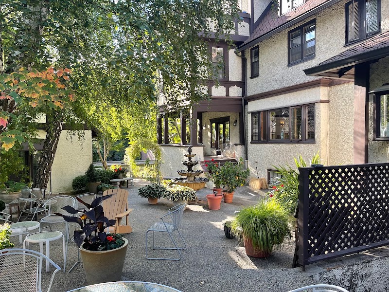 Beacon Hill Bed and Breakfast in Bainbridge Island, Washington, United States