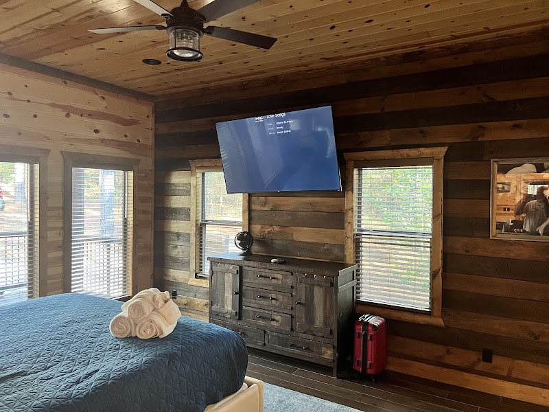 Beavers Bend Luxury Cabin Rentals in Broken Bow, Oklahoma, United States