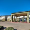 Best Western Clubhouse Inn & Suites