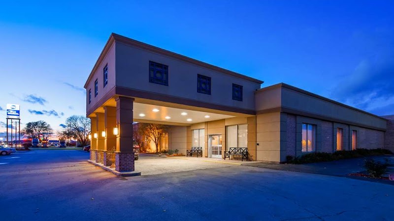 Best Western Crossroads of the Bluffs in Council Bluffs, Iowa, United States