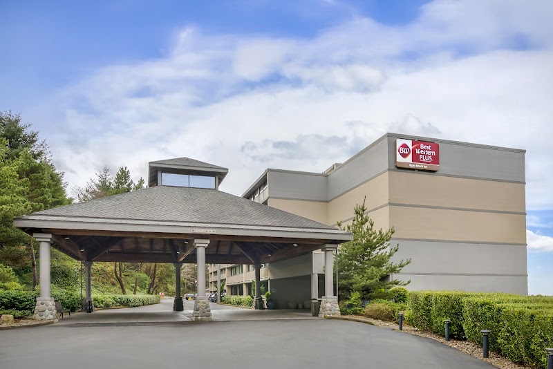 Best Western Plus Agate Beach Inn in Newport, Oregon, United States