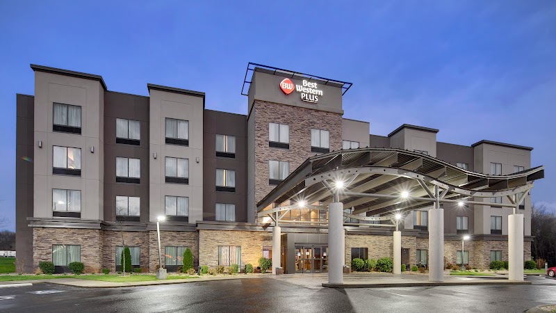 Best Western Plus Atrium Inn & Suites in Clarksville, Tennessee, United States