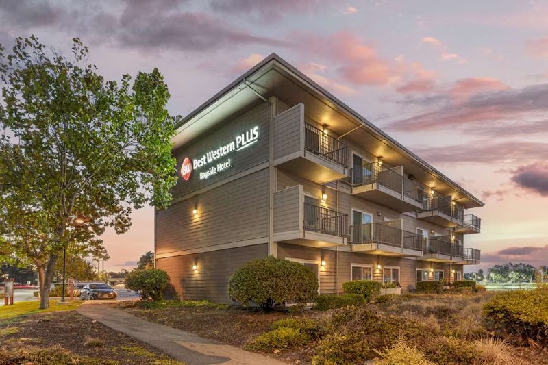Best Western Plus Bayside Hotel in Oakland, California, United States