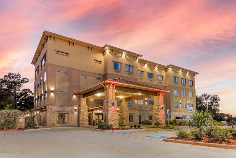 Best Western Plus Classic Inn & Suites in Center, Texas, United States