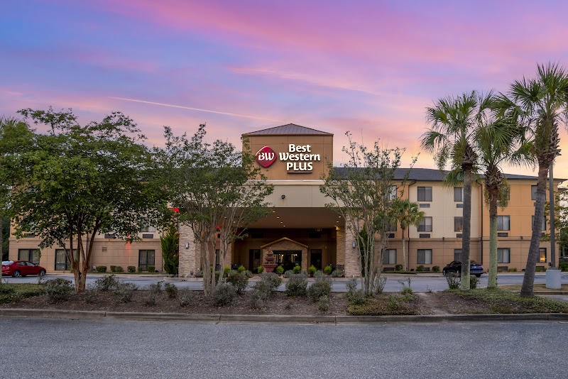 Best Western Plus Daphne Inn & Suites in Daphne, Alabama, United States