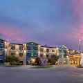 Best Western Plus Emerald Inn & Suites