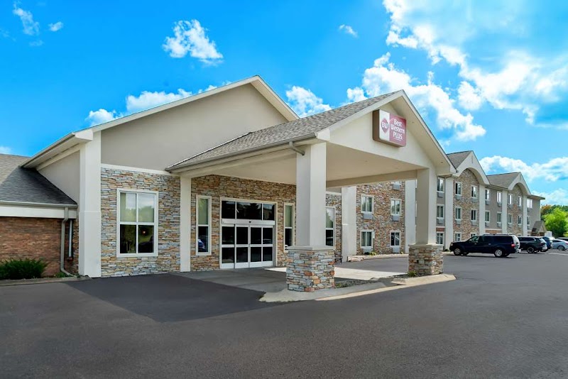 Best Western Plus Flint Airport Inn & Suites in Flint, Michigan, United States