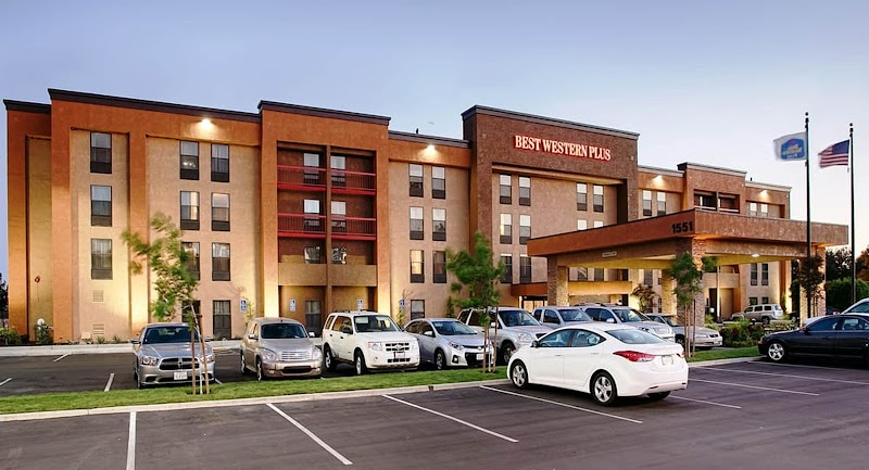 Best Western Plus Fresno Airport Hotel in Fresno, California, United States