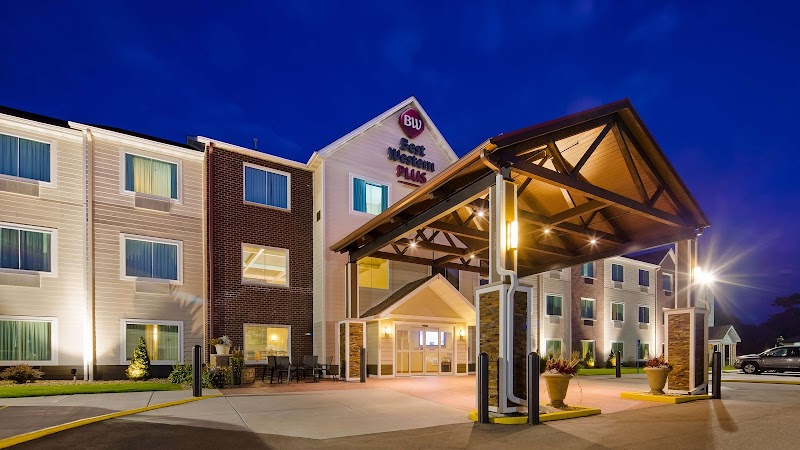 Best Western Plus Menomonie Inn & Suites in Menomonie, Wisconsin, United States