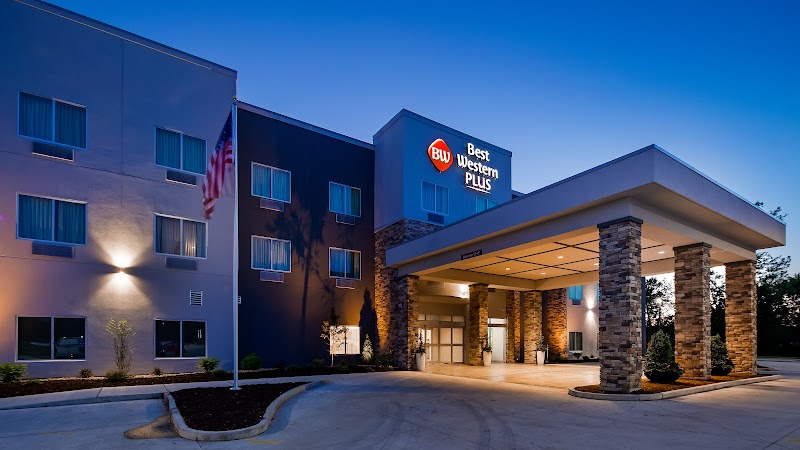 Best Western Plus Parkside Inn & Suites in Olney, Illinois, United States