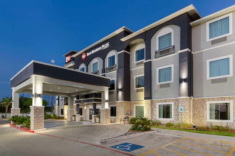 Best Western Plus Pleasanton Hotel in Pleasanton, Texas, United States
