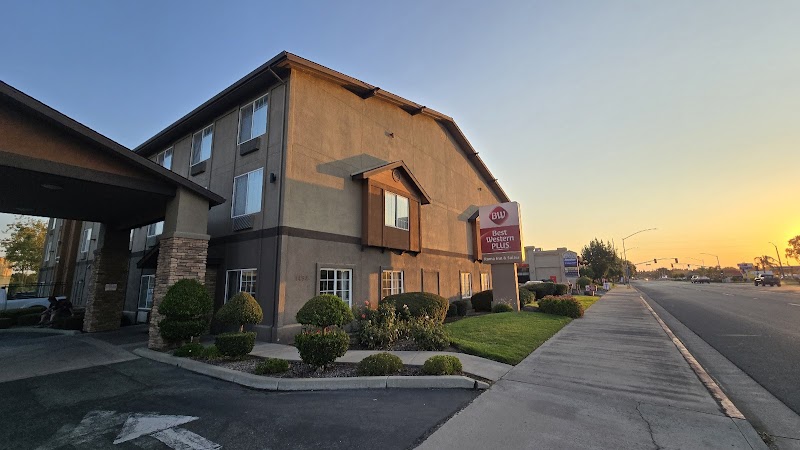 Best Western Plus Rama Inn & Suites in Oakdale, California, United States