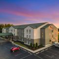 Best Western Plus Russellville Hotel & Suites