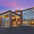 Best Western Plus The Four Corners Inn