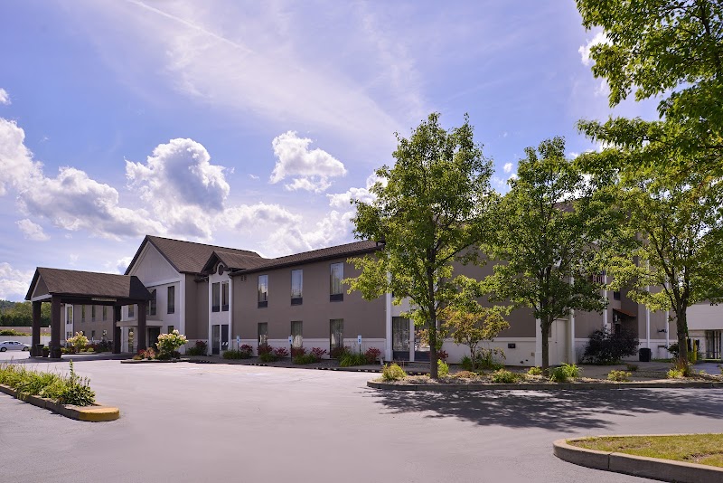 Best Western Plus University Inn in Olean, New York, United States