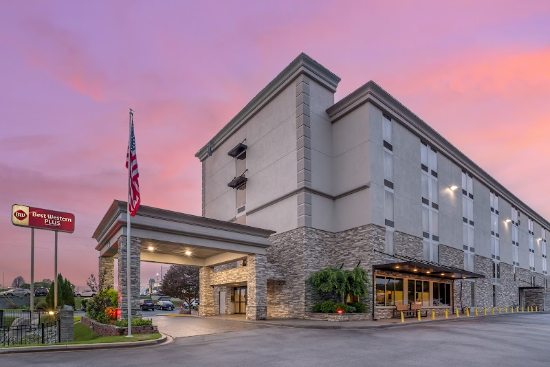 Best Western Plus Venture Inn in Greenville, Kentucky, United States