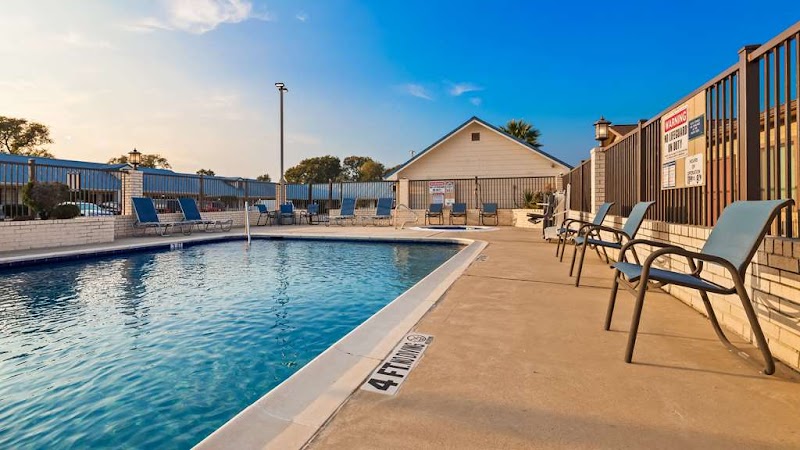 Best Western Regency Inn & Suites in Gonzales, Texas, United States