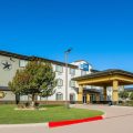 Best Western South Plains Inn & Suites
