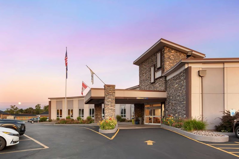 Best Western Summit Inn in Niagara Falls, New York, United States