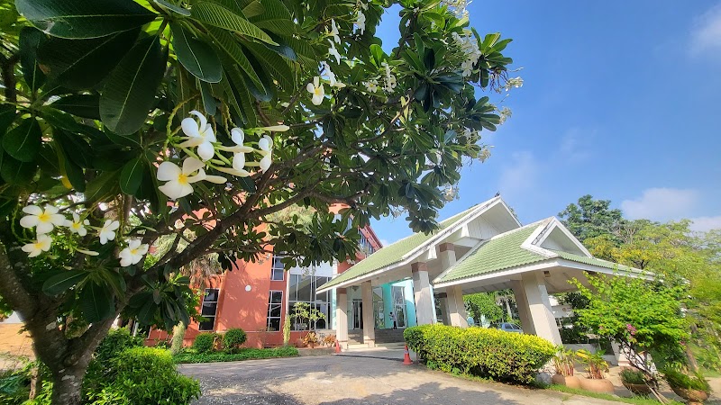 Beverly Hill Park Hotel in Nakhon Sawan, Thailand