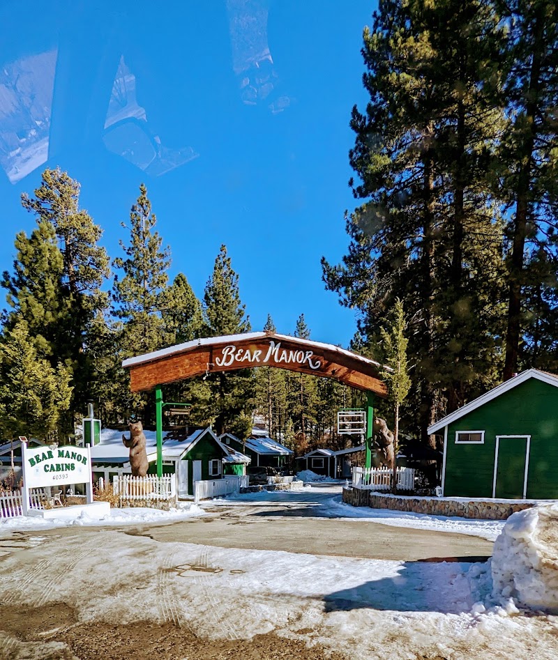 Big Bear Manor Spa Cabins in Big Bear Lake, California, United States