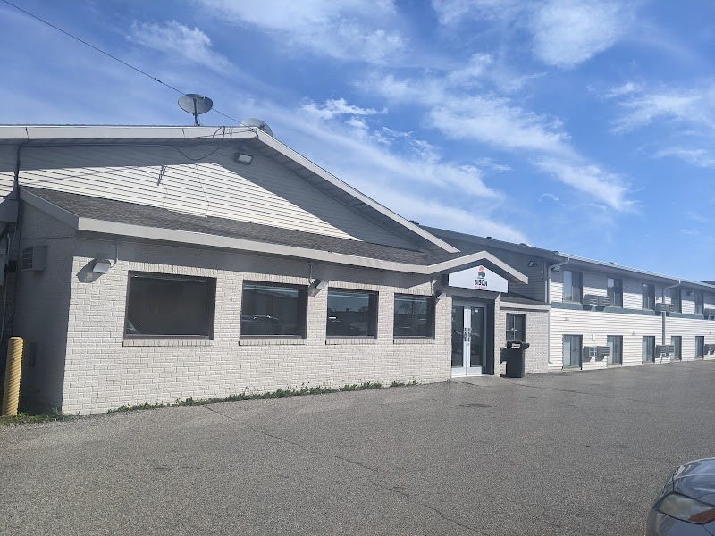 Biltmore Hotel & Suites in Fargo, North Dakota, United States